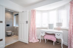 Bedroom and En-Suite- click for photo gallery
